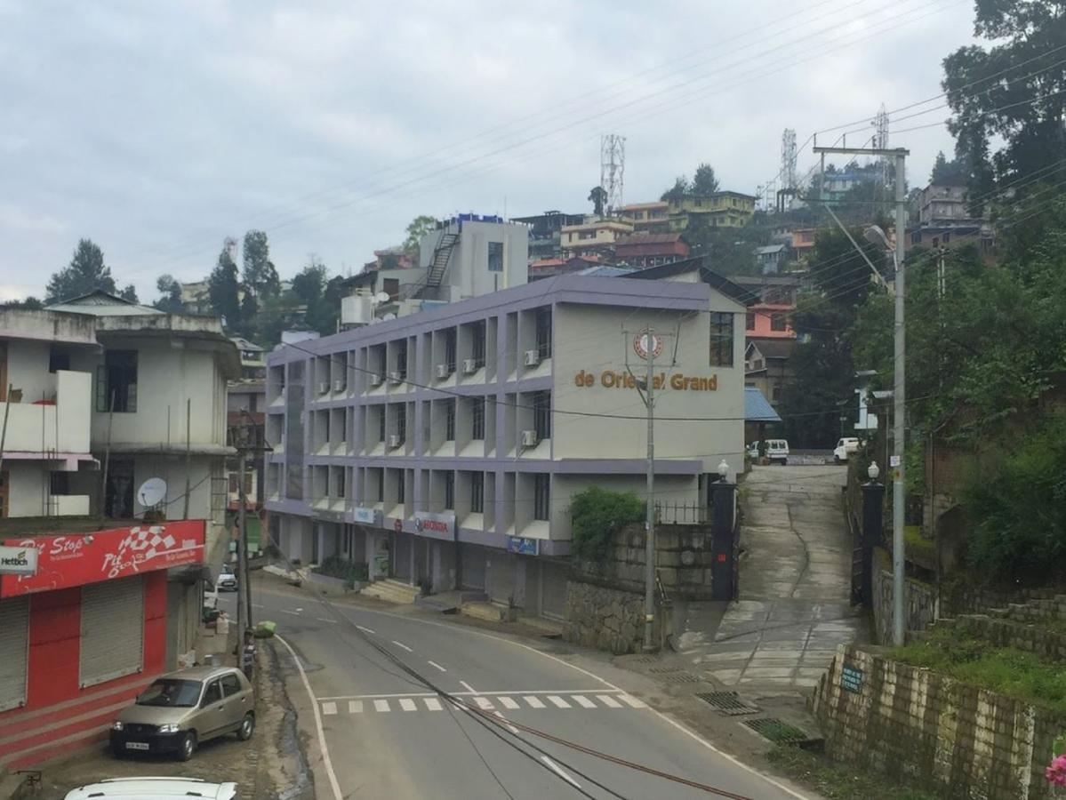 De Oriental Grand Hotel Kohima Buitenkant foto