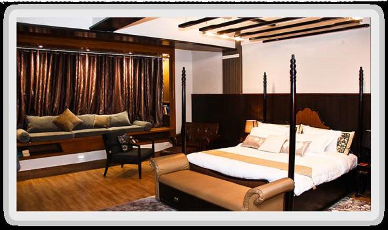 De Oriental Grand Hotel Kohima Kamer foto